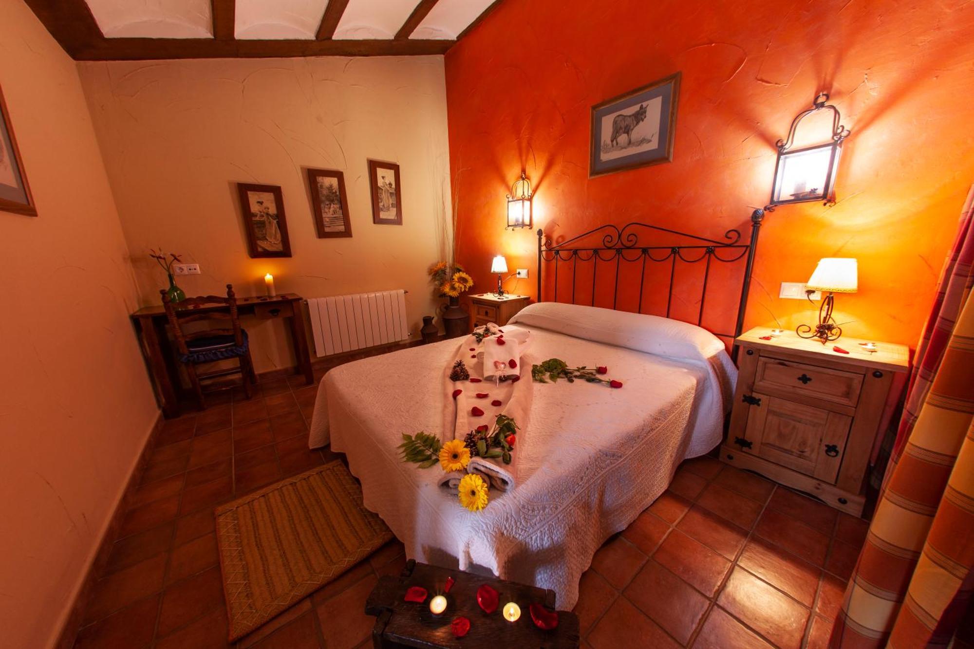 Hinojares Apartamentos La Granja מראה חיצוני תמונה