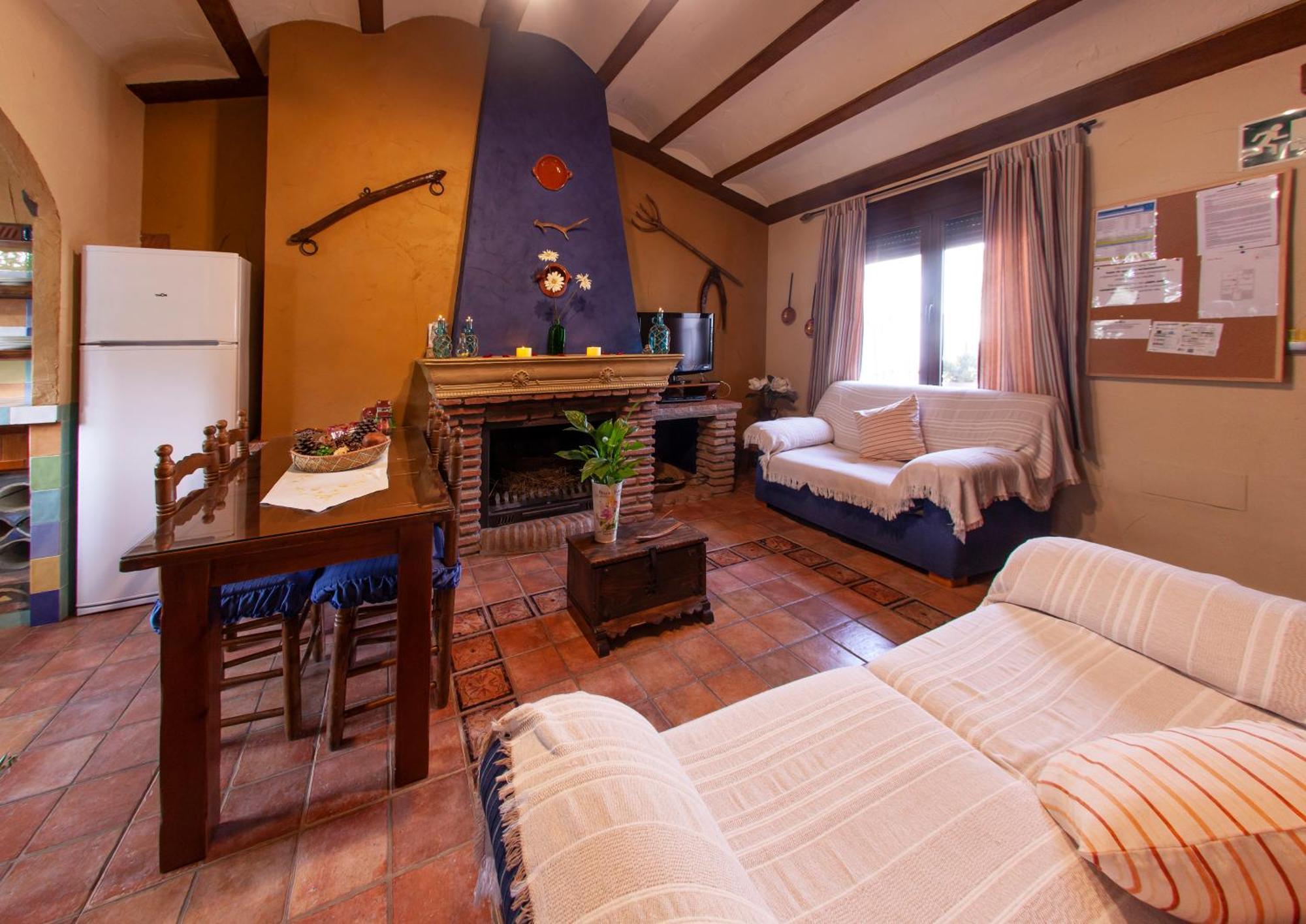 Hinojares Apartamentos La Granja מראה חיצוני תמונה