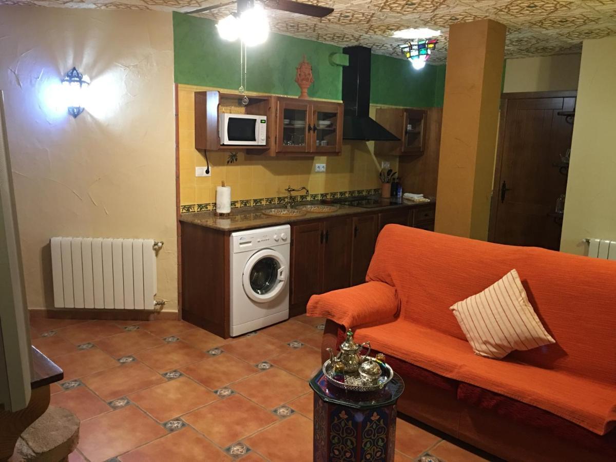 Hinojares Apartamentos La Granja מראה חיצוני תמונה